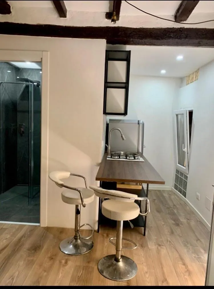 Tiny-House In The Heart Of Bologna Apartment 0*,